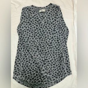 Abercrombie Lounge Top - Leopard, Size M